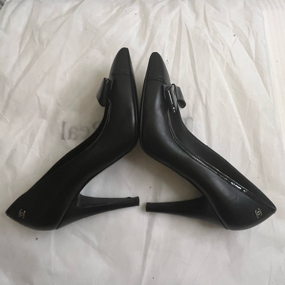 Chanel women black heels size 8.5 - Picture 14 of 15
